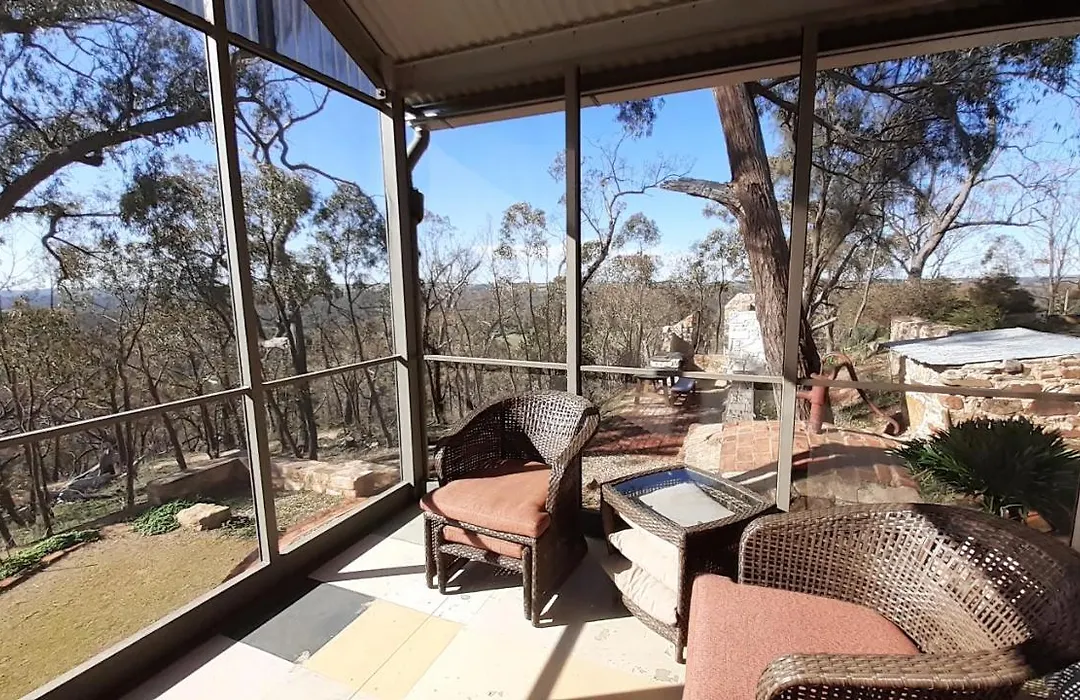 Trestrail Cottage Accommodation-1